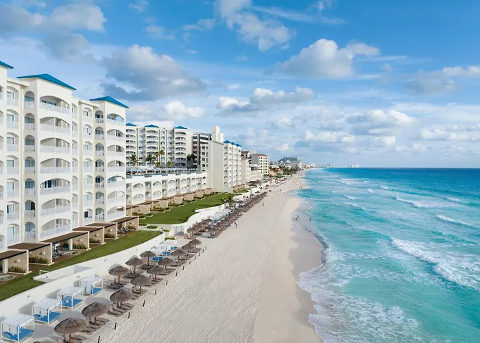 Hilton Cancun Mar Caribe All-Inclusive Resort